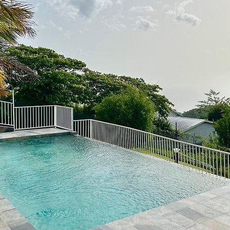 Bleu Soleil Apartment Le Morne-Vert ภายนอก รูปภาพ
